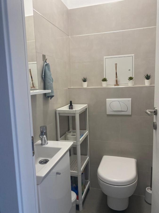 Danijela Apartment Rijeka Ngoại thất bức ảnh