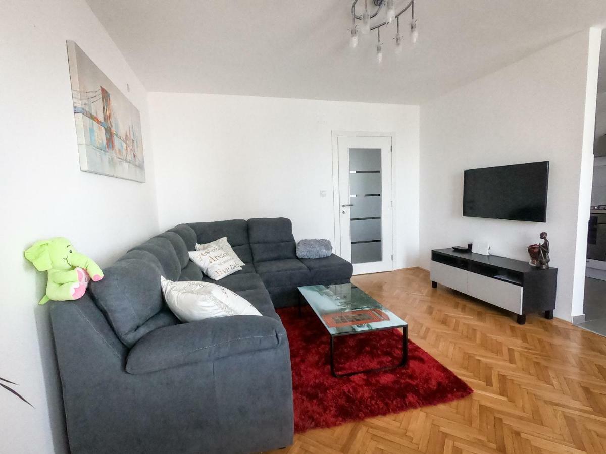 Danijela Apartment Rijeka Ngoại thất bức ảnh