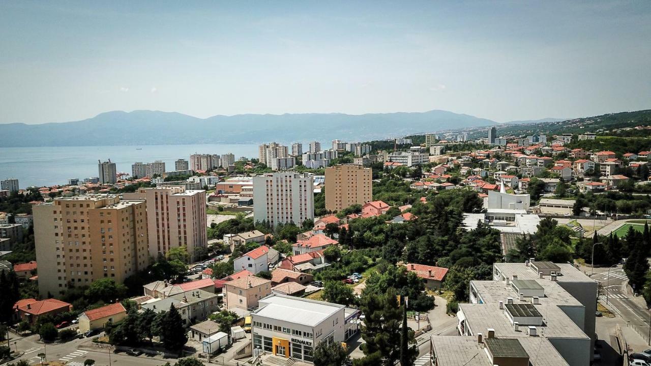 Danijela Apartment Rijeka Ngoại thất bức ảnh